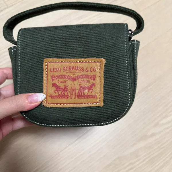 [BUNJANG] Levi's Mini Crossbody Bag Khaki / 리바이스 미니 크로스백 카키색미니백 업사이클가방