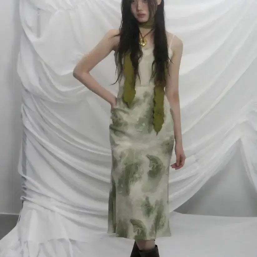 [BUNJANG] Lour Seoul Midnight Sun Dye Dress (Size S) / 루루서울 미드나잇선 나염드레스사이즈s