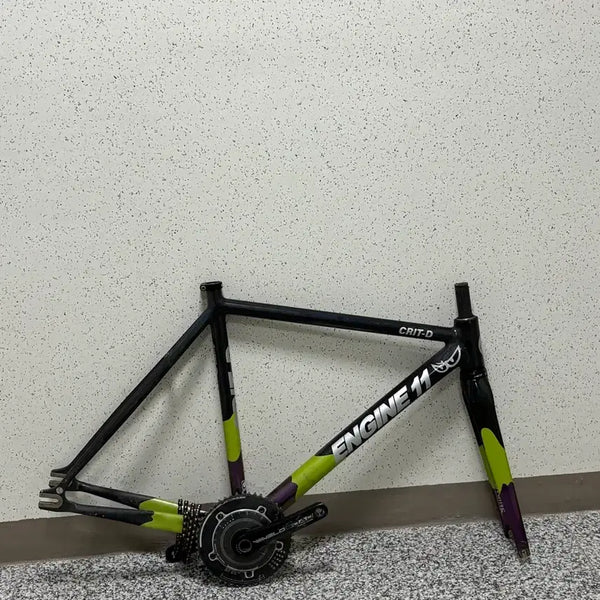 [BUNJANG] Engine11 Poison Green M Size Full Bike / 엔진11 포이즌그린m 반차 상태 좋음