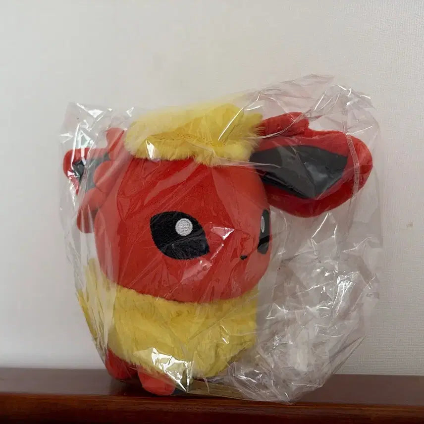 [BUNJANG] Booster Dolls Large Plush Toy / 부스터 돌즈 인형 판매합니다