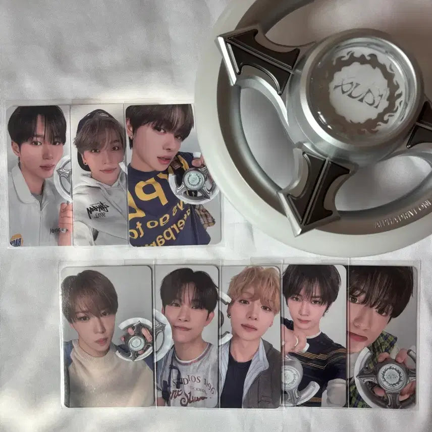 [BUNJANG] Alphadriveone Fanlight Photocard Split Set / 알디원 알파드라이브원 응원봉 포카 분철 준서리오아르노건우상원씬롱안신상현