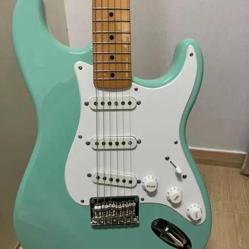 [BUNJANG] Fender Squier Classic Vibe '50s Stratocaster Electric Guitar / 펜더 스콰이어 클래식바이브 50s 스트라토캐스터 일렉기타