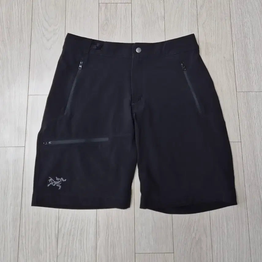 [BUNJANG] Arc'teryx Gamma Lightweight Short Men's Black Size 9 / 감마 라이트웨이트 숏 남성블랙 (28전.후)