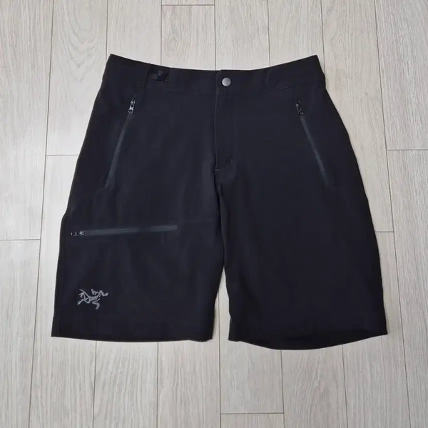 [BUNJANG] Arc'teryx Gamma Lightweight Short Men's Black Size 9 / 감마 라이트웨이트 숏 남성블랙 (28전.후)