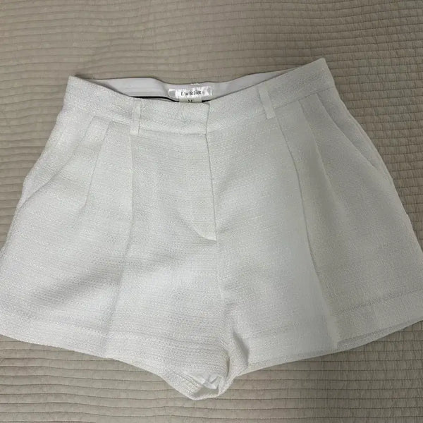 [BUNJANG] Laplier White Tweed Pinched Shorts / 라플리에 화이트 트위드 핀턱 반바지