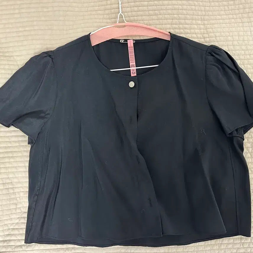 [BUNJANG] Laplier Black Puff Sleeve Blouse / 라플리에 블랙 퍼프 소매 블라우스