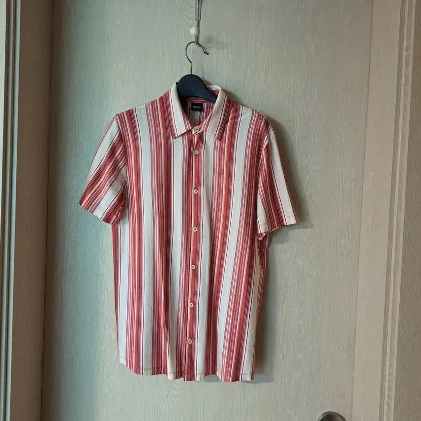 [BUNJANG] Boss Stripe Short Sleeve Shirt Size M / 보스 스트라이프 반팔 셔츠사이즈M