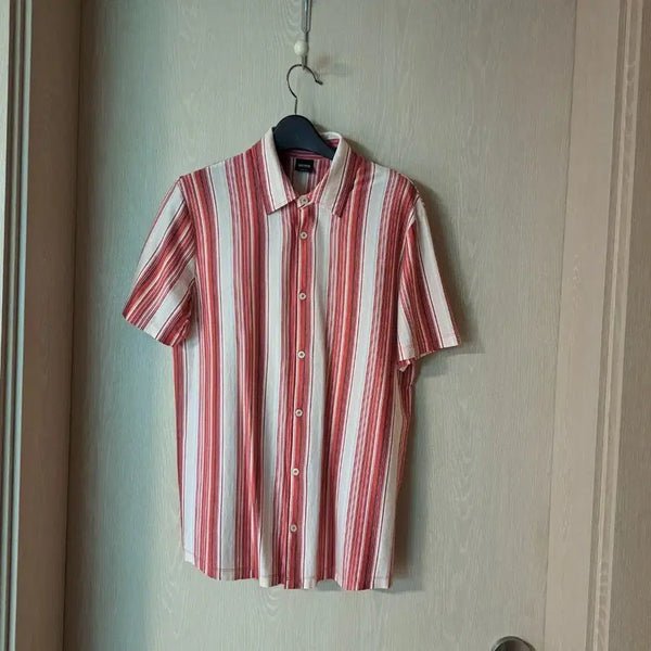 [BUNJANG] Boss Stripe Short Sleeve Shirt Size M / 보스 스트라이프 반팔 셔츠사이즈M
