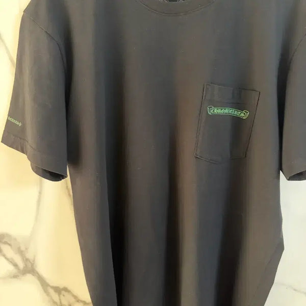 [BUNJANG] Chrome Hearts Cemetery Pocket T-Shirt Black XL / (XL) 크롬하츠 세메터리 포켓 반팔 티셔츠 블랙 그린