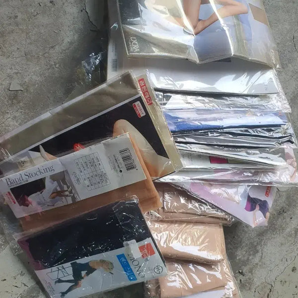[BUNJANG] 26 Pairs Assorted Pantyhose and Stockings Bundle / 스타킹  팬티 스타킹 15개밴드스타킹 7켤레  판타롱4개총 26컬래묶음