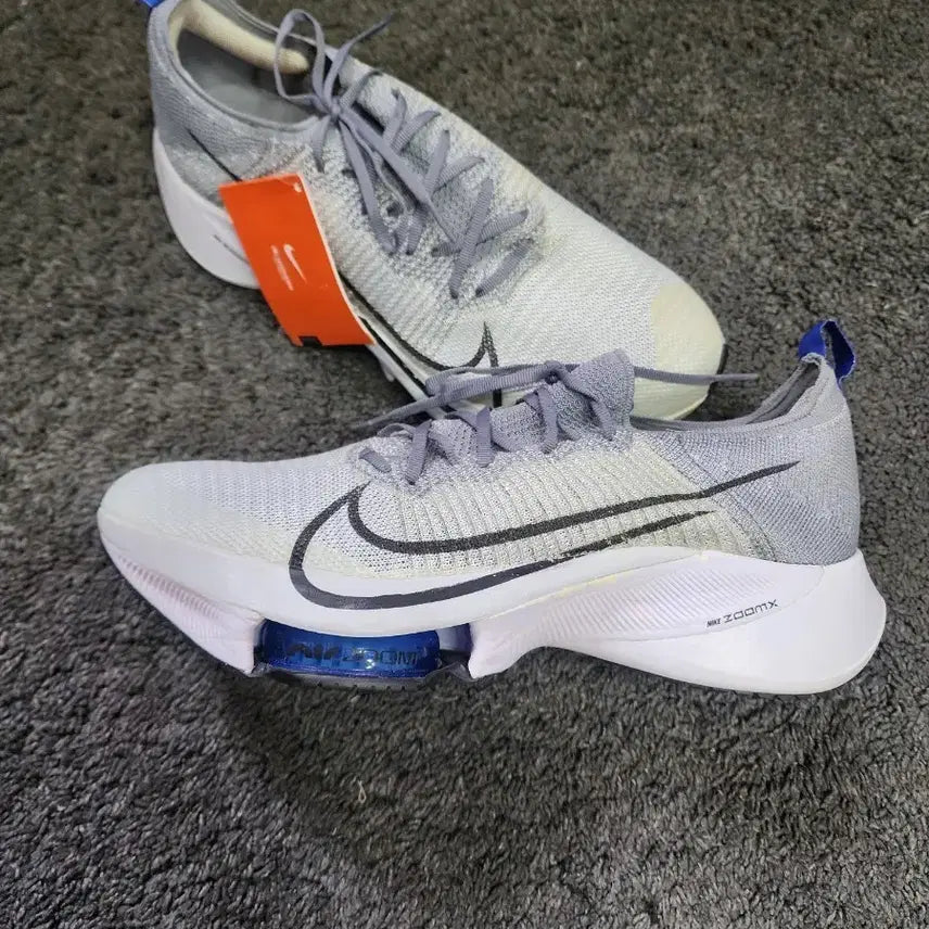 [BUNJANG] Nike Air Zoom Tempo Next% Flyknit Shoes / 나이키 에어 줌 템포 넥스트  플라이니트 290