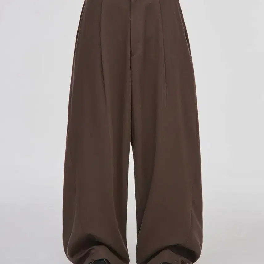 [BUNJANG] Signature Wide One-Tuck Curved Slacks Brown XL / [XL] 시그니처 와이드 원턱 커브드 슬랙스 브라운