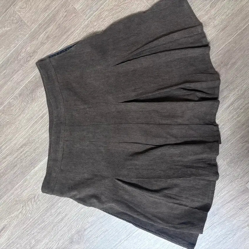 [BUNJANG] Corduroy Pleated Mini Skirt Brown / 골덴 플리츠 미니스커트 브라운