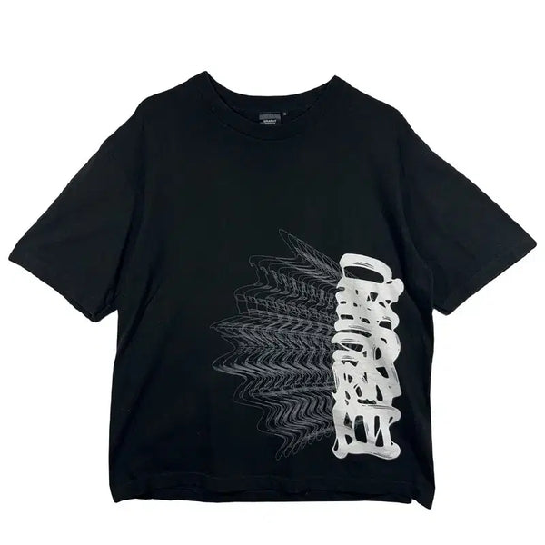 [BUNJANG] Black Graphic T-Shirt Unique Graphic Printing [M] / 블랙 그래픽 반팔티 유니크 그래픽 프린팅 [M]