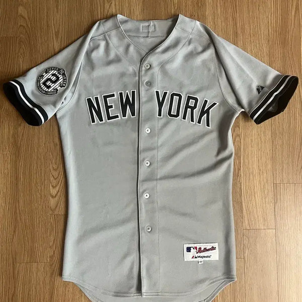 [BUNJANG] Majestic Authentic New York Yankees Derek Jeter Away Jersey / 마제스틱 어센틱 뉴욕 양키스 데릭 지터 어웨이 져지