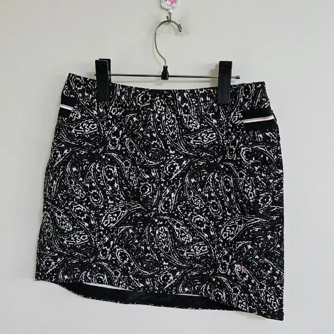 [BUNJANG] WAK Golf Culottes Skirt / 왁 골프 큐롯 스커트 (704
