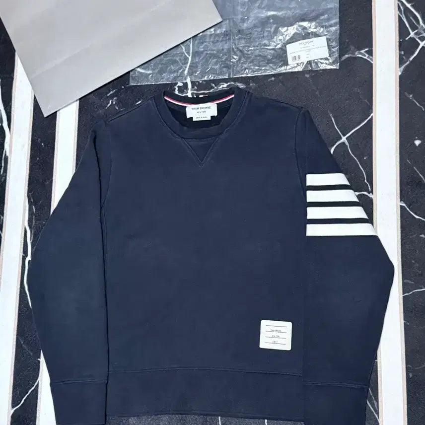 [BUNJANG] Thom Browne Crewneck Sweatshirt - Size 2 (Approx. 95) / [A급/2Size]톰브라운 맨투맨(95)