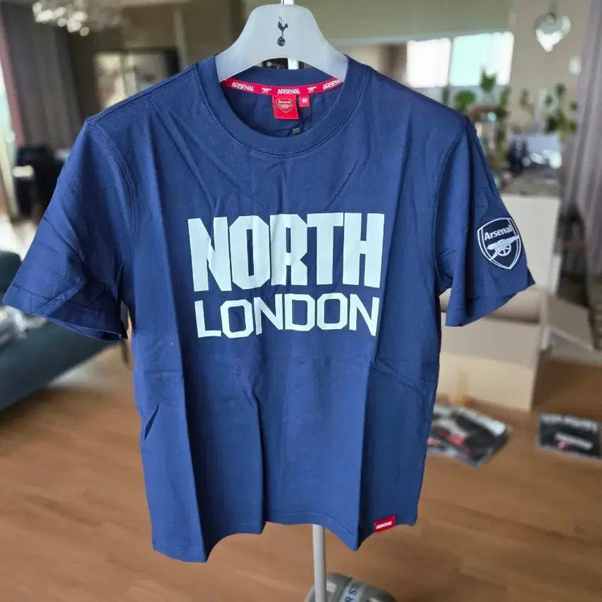 [BUNJANG] Arsenal FC Official North London T-Shirt (Sealed) / (미개봉)새상품.  공식아스날 FC 반팔티 NORTH LONDON