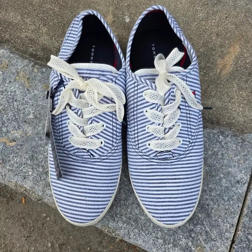 [BUNJANG] Tommy Hilfiger Striped Women's Sneakers / 타미힐피거 스트라이프 여성 스니커즈 가51
