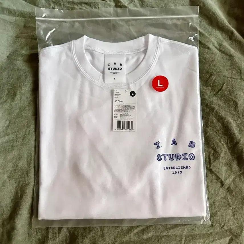 [BUNJANG] IAB Studio Sketch T-Shirt L / 아이앱 스튜디오 스케치 반팔티 L