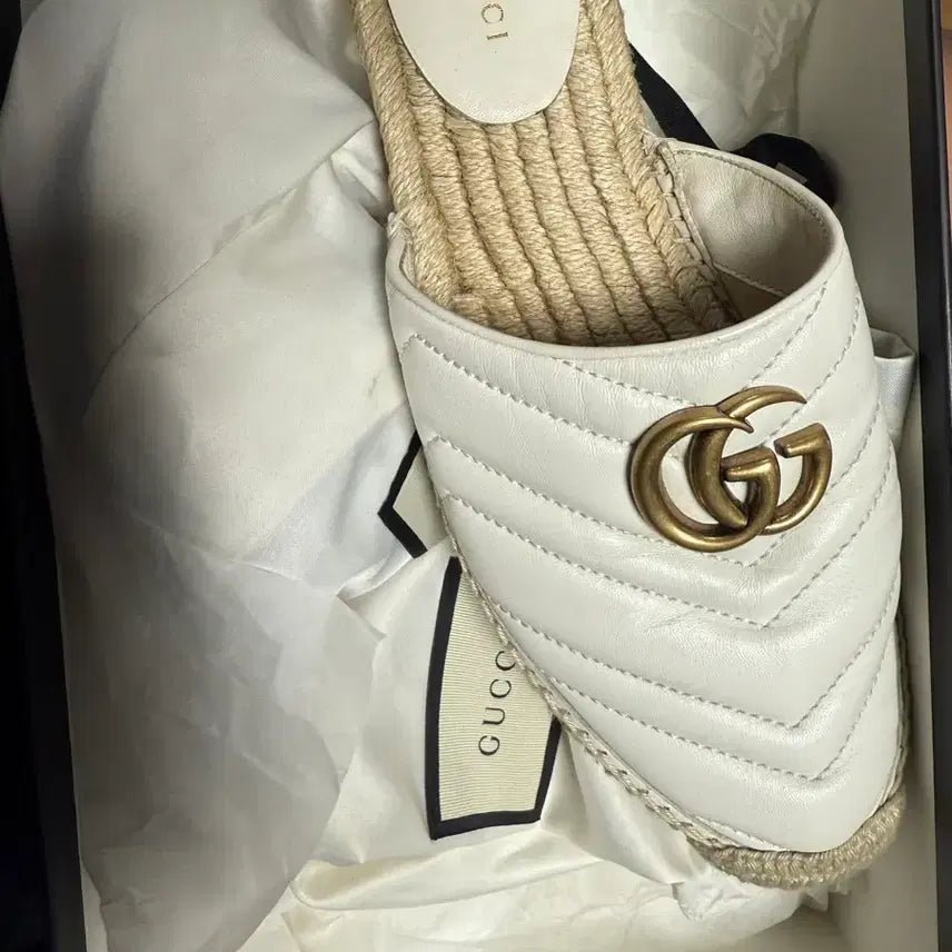 [BUNJANG] Gucci GG Marmont Espadrille Mule Slippers (37+ / 235-240) / 구찌 GG 마몬트 에스파드리유 뮬 슬리퍼 235~240 (37+)