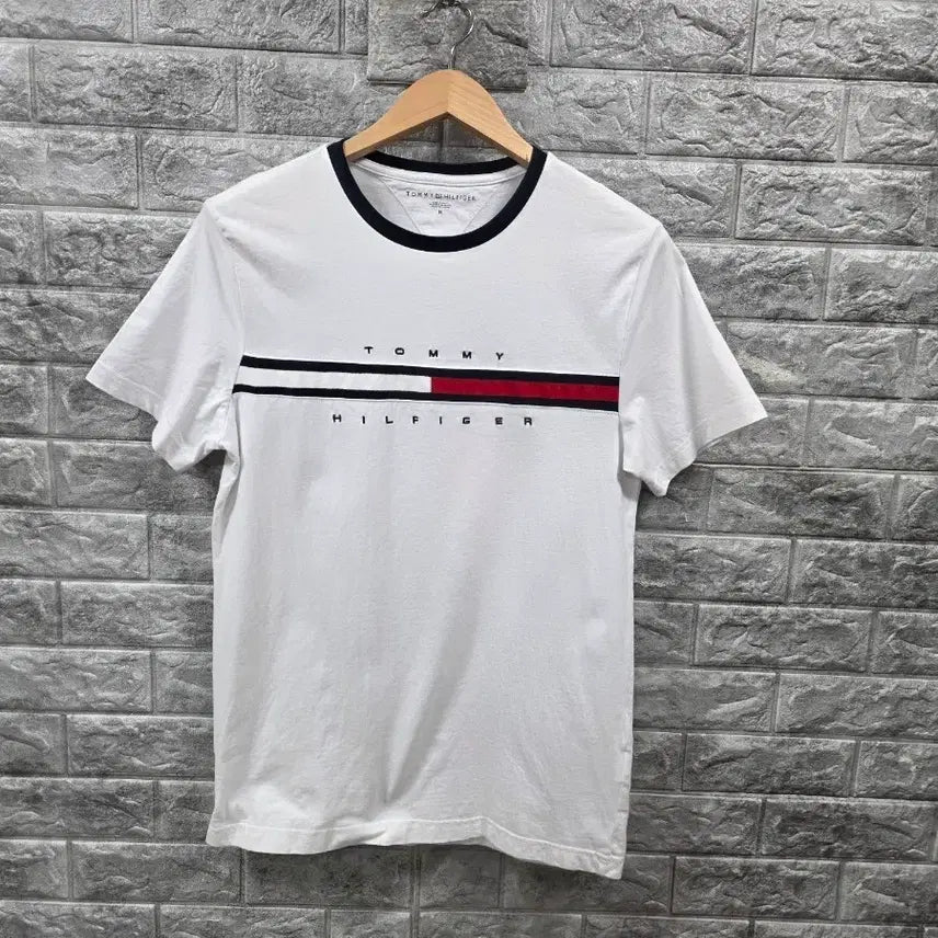 [BUNJANG] Tommy Hilfiger Short Sleeve T-Shirt White Size 100 / 타미힐피거 반팔 티셔츠 화이트  사이즈 100