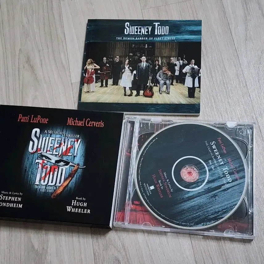 [BUNJANG] 2016 Sweeney Todd Program Book + CD + Bookmark Bundle / 2016 스위니토드 프로그램북+CD+책갈피 판매