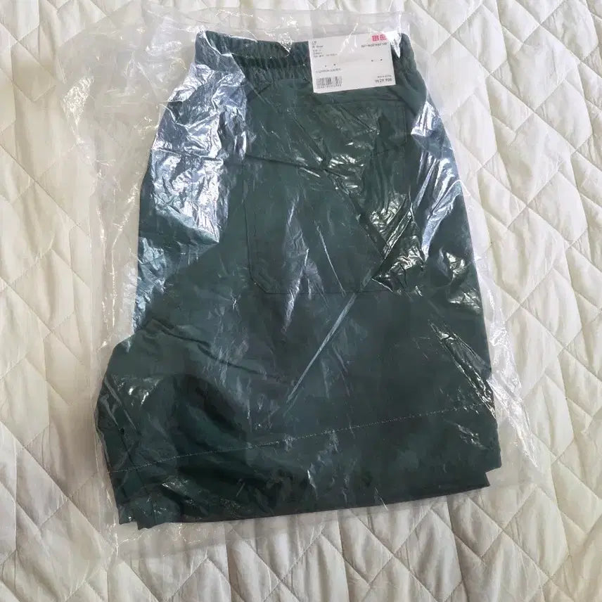 [BUNJANG] Uniqlo Swim Active Shorts L Green / 유니클로 스윔 액티브 쇼트 팬츠 L 그린