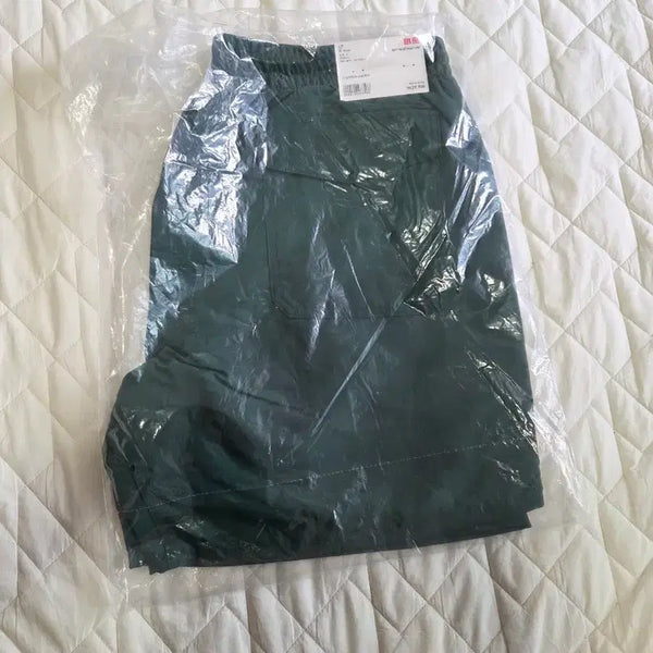 [BUNJANG] Uniqlo Swim Active Shorts L Green / 유니클로 스윔 액티브 쇼트 팬츠 L 그린