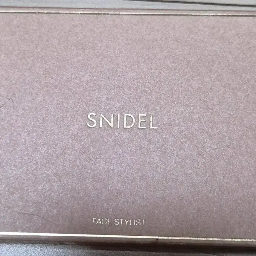 [BUNJANG] Snidel Beauty Eyeshadow Face Stylist EX11 / 스나이델 뷰티 아이섀도우 페이스 스타일리스트  EX11