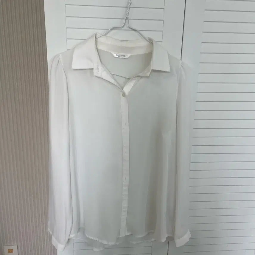 [BUNJANG] White Collar Women's Blouse / 화이트 카라 여성 데이트룩 블라우스