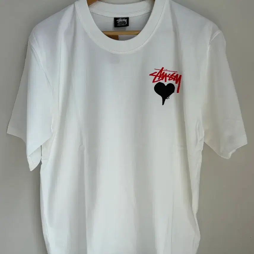 [BUNJANG] Stussy T-Shirt with Free Socks / 스투시 반팔티@ 양말증정