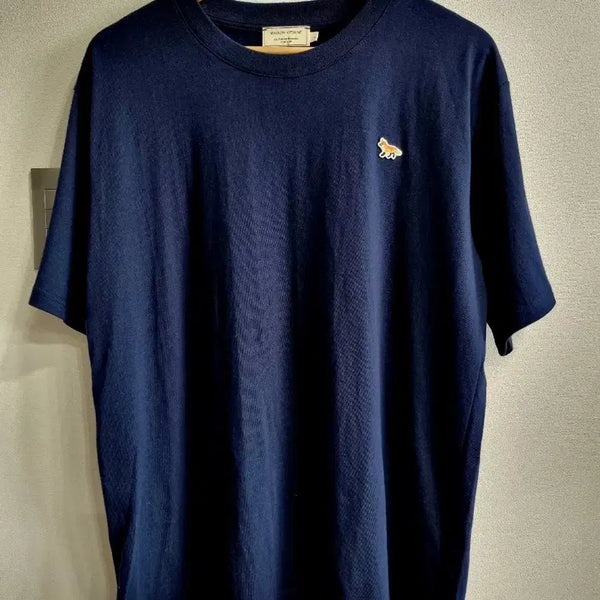 [BUNJANG] Maison Kitsuné Fox Head Logo Short Sleeve T-Shirt Navy Cotton / 100/ 메종키츠네 반팔 티셔츠 네이비