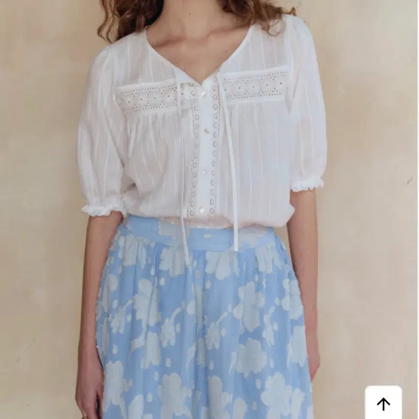 [BUNJANG] Sienne Lace Blouse White / 시엔느 레이스 블라우스