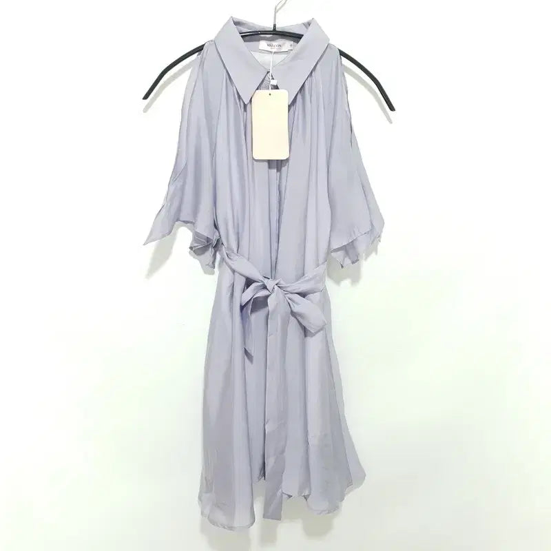 [BUNJANG] MAYOON Halterneck Off-Shoulder Blouse Dress / MAYOON 홀터넥 오프숄더 블라우스 원피스 S_S2444