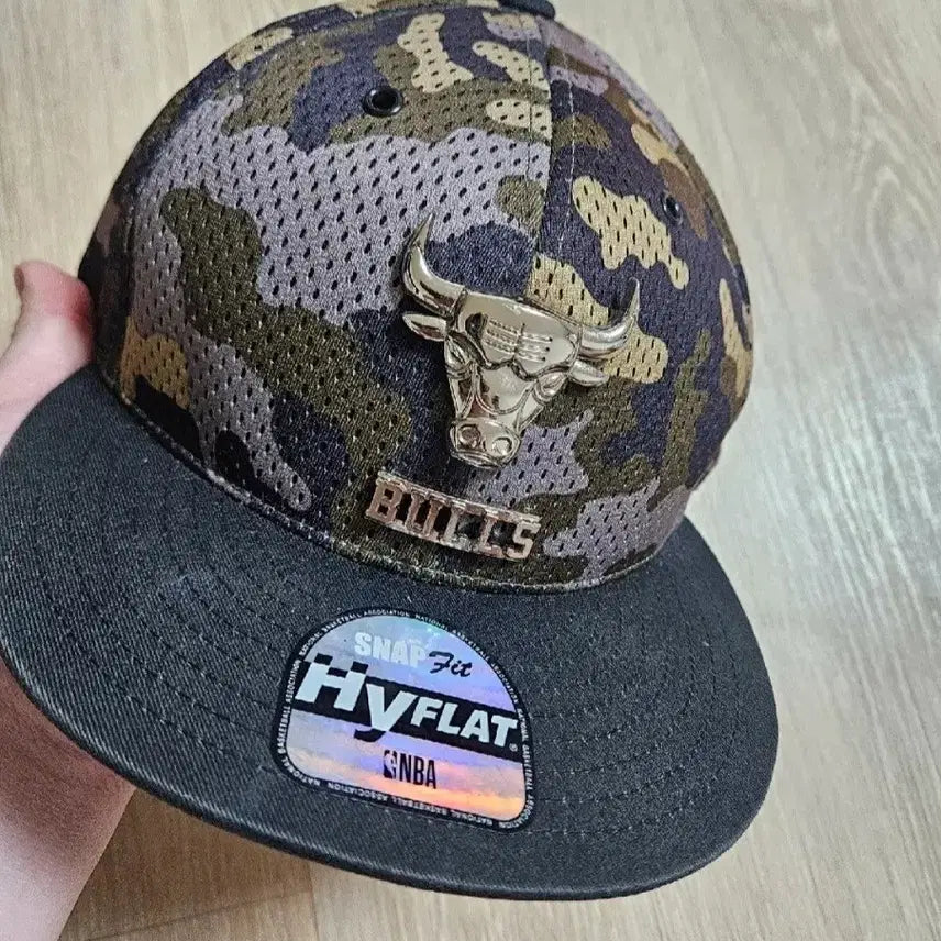 [BUNJANG] NBA Chicago Bulls Camo Flat Cap / NBA 시카고 불스 카모 하이플랫