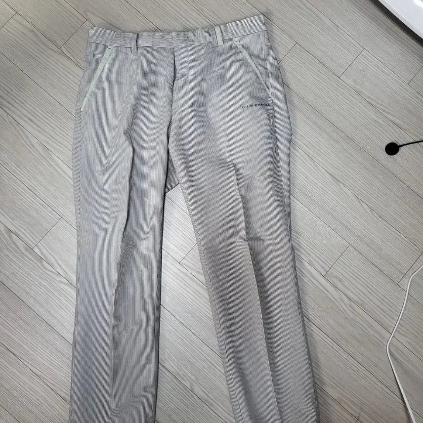[BUNJANG] Louis Castel Golf Check Slacks Pants / 루이 카스텔 골프체크 슬랙스 바지