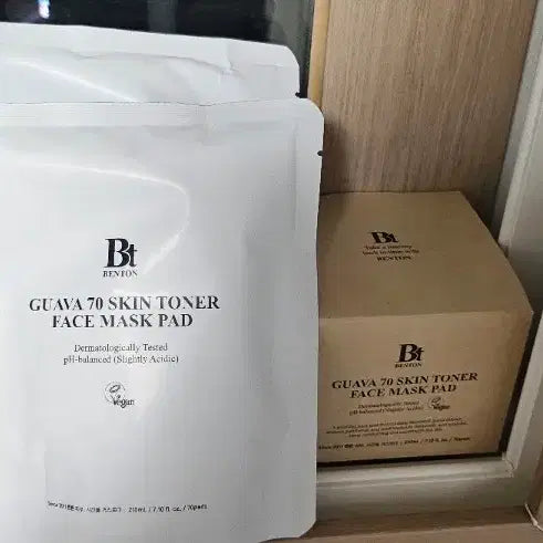 [BUNJANG] Benton Guava Skin Toner Calming Pad (70 Sheets) - Main Product & Refill / (새상품)벤튼 구아바 스킨토너 진정 패드70매 본품,리필