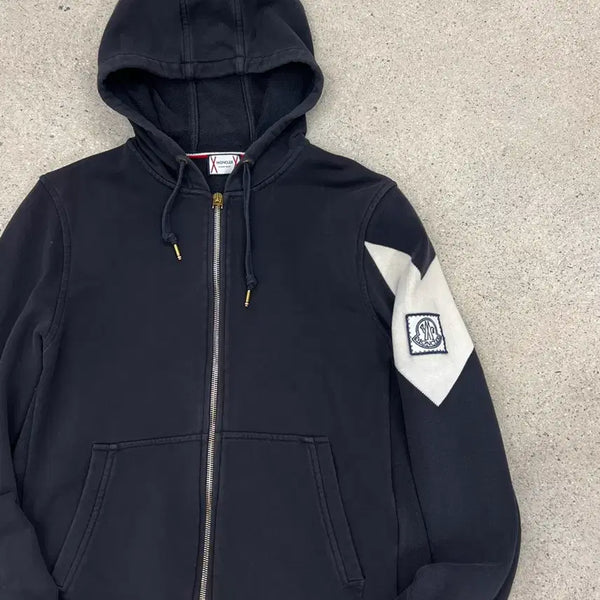 [BUNJANG] Moncler Gamma Bleu Colorblock Hoodie Zip-Up / 몽클레어 감마블루 배색 후드집업