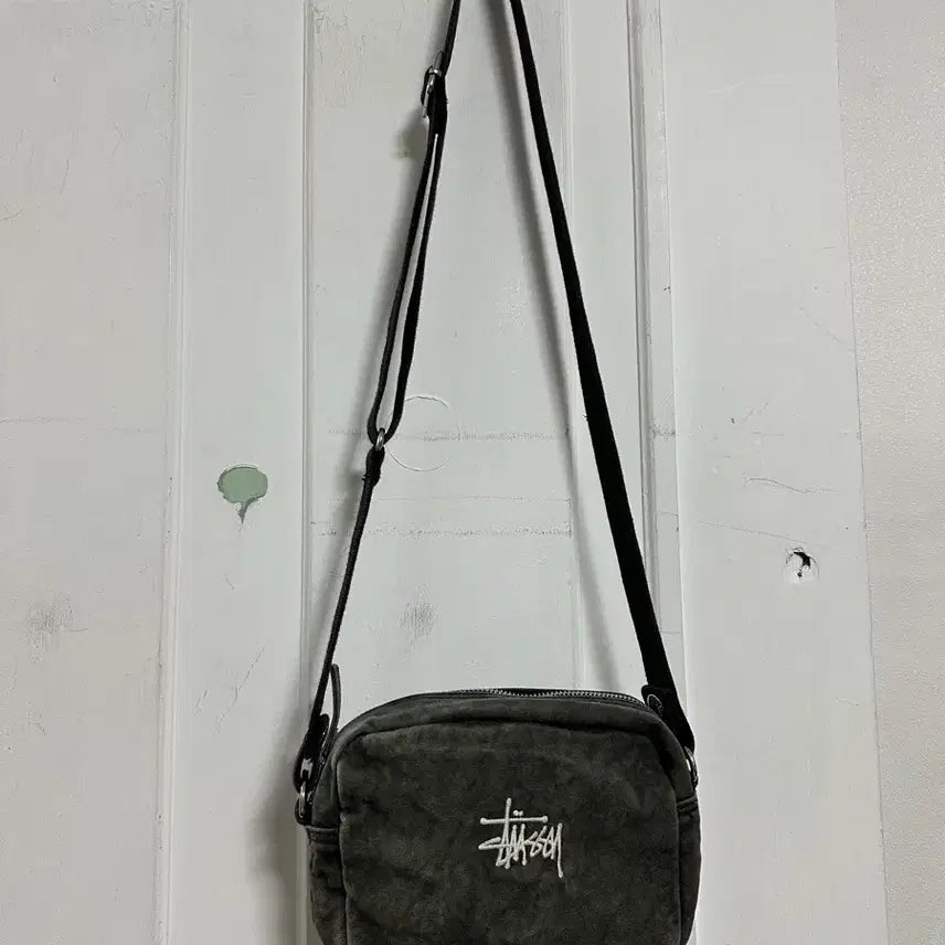[BUNJANG] Stüssy Canvas Side Pouch One Size / 스투시 캔버스 사이드 파우치