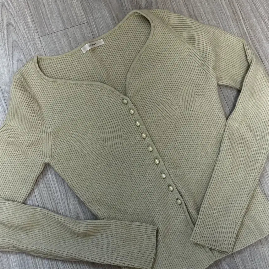 [BUNJANG] Butter Knit Cardigan / 버터 니트 가디건