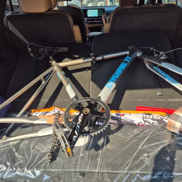 [BUNJANG] Engine11 Crit-D Gunmetal Frame Set Bicycle / 엔진11 크릿디 건메탄 프렘 반차 판매합니다