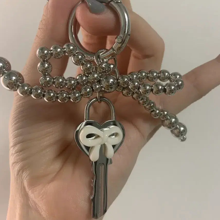 [BUNJANG] Heart Ribbon Bold Keyring / 하트 키링 리본키링 볼드키링 열쇠키링