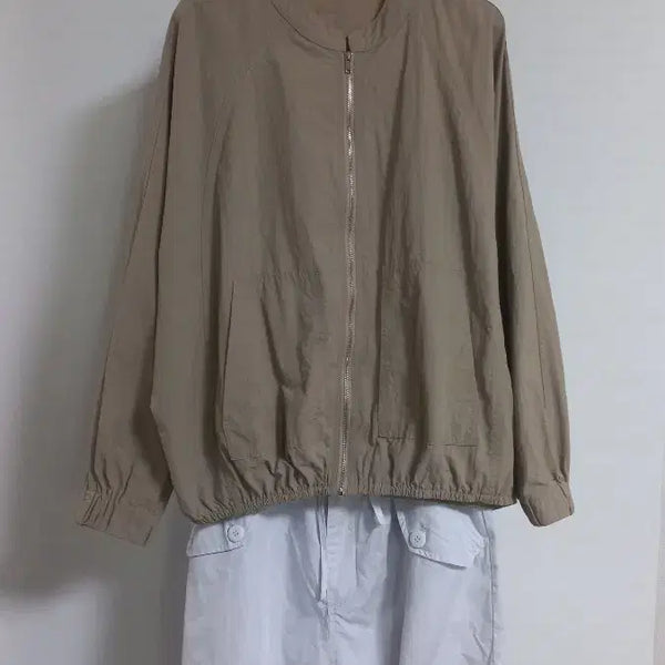 [BUNJANG] Nannigoo Camel Relaxed Fit Lightweight Jumper / 난닝구 카멜 바스락  점퍼 88~99