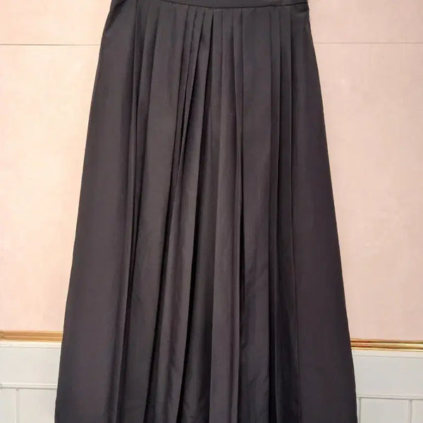 [BUNJANG] Vera Wang Authentic Skirt Style Wide Leg Pants M / 베라왕 정품 치마스타일 통바지 M (구 66) 사이즈