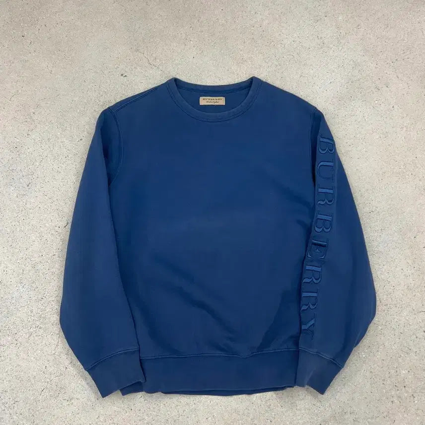 [BUNJANG] Burberry Cantley Sleeve Embroidered Sweatshirt / 버버리 켄틀리 슬리브 자수 맨투맨