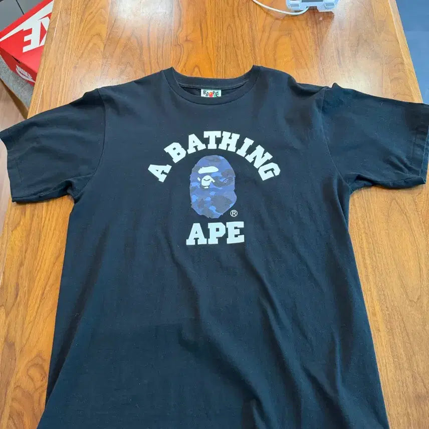 [BUNJANG] BAPE Color Camo College T-Shirt Black Navy / 베이프 컬러 카모 컬리지 티셔츠 블랙 네이비