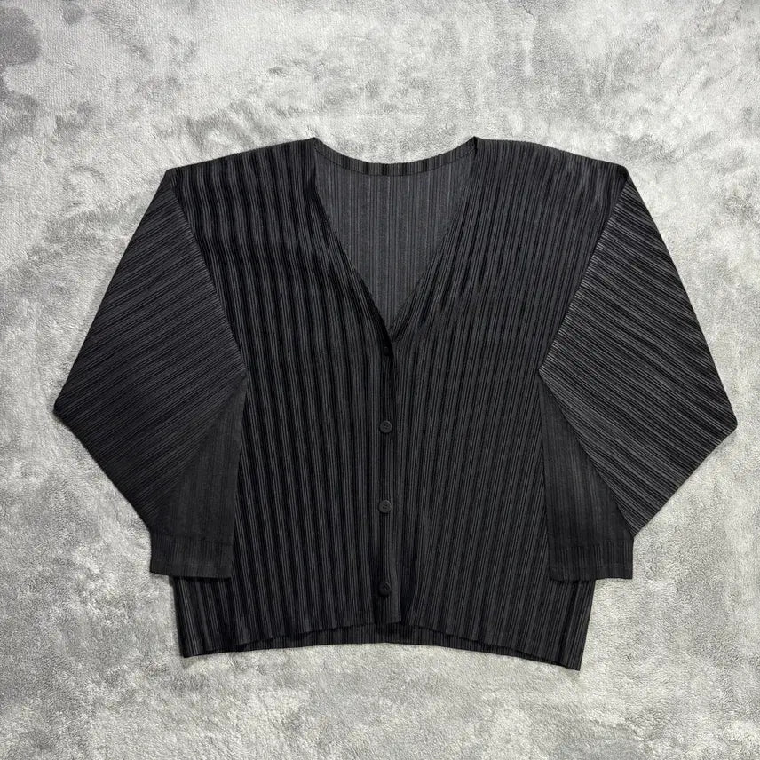 [BUNJANG] Issey Miyake Pleats Please Cardigan Size 5 / [5] 이세이미야케 플리츠플리즈 가디건