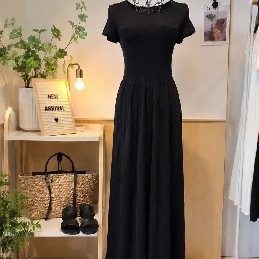 [BUNJANG] Anybody Black Slim Fit Long Dress / 애니바디 블랙 롱원피스 | 슬림핏 | 신축성 좋은 롱원피스