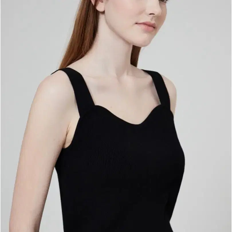 [BUNJANG] Mine Sleeveless Knit Top - White / 마인 슬리브리스 니트 탑 화이트